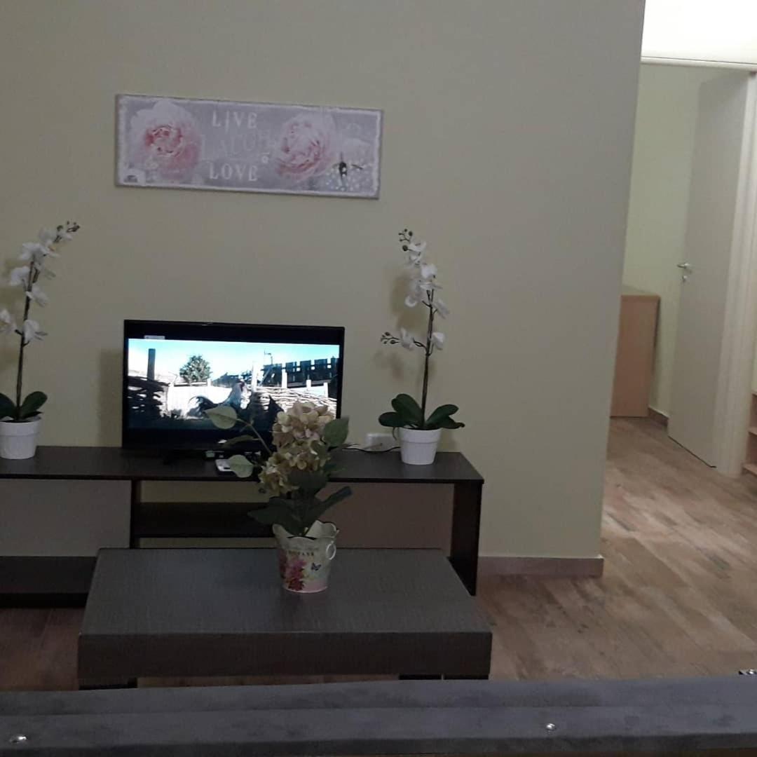 Disy Apartments Влёра Номер фото