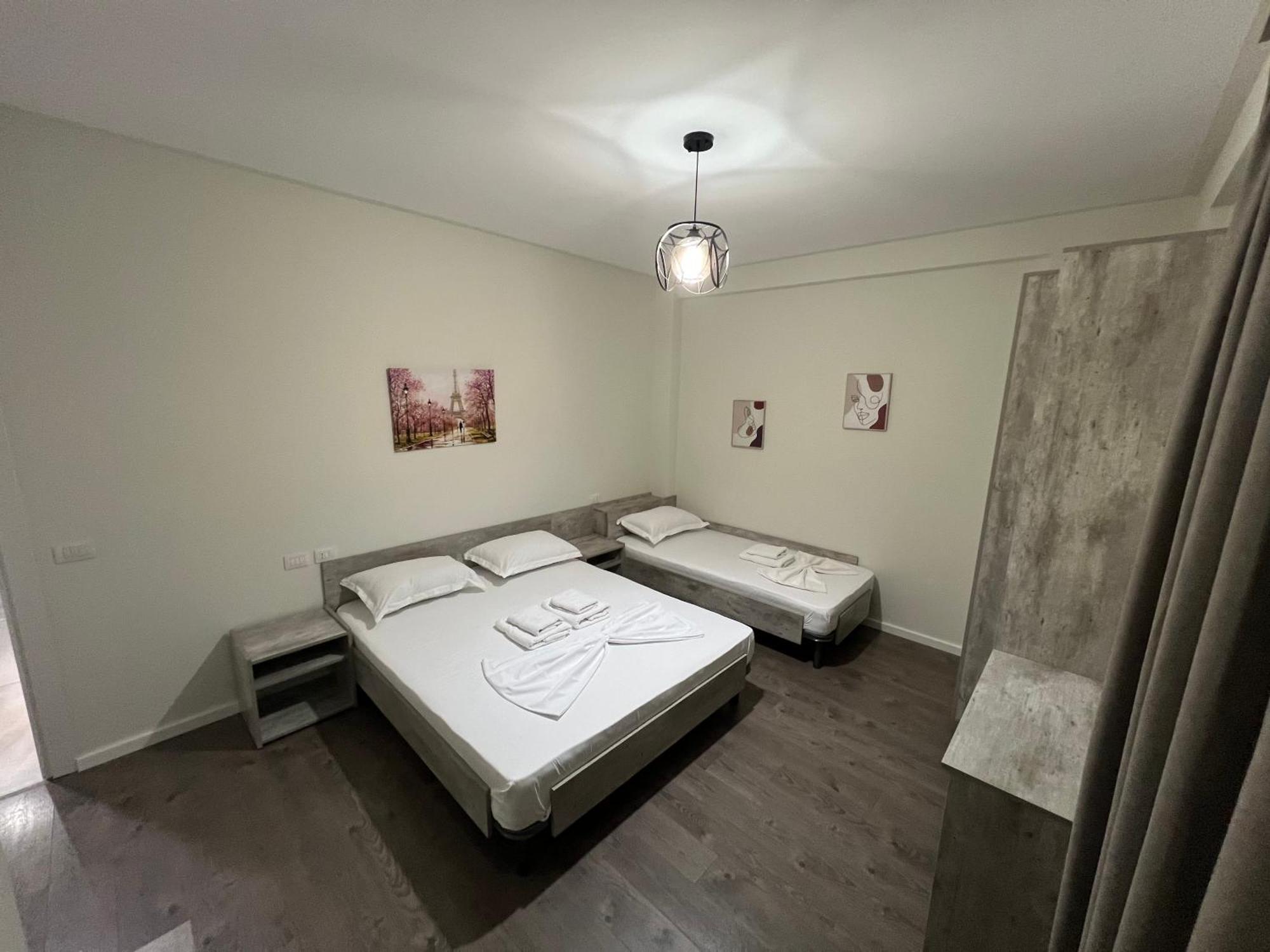 Disy Apartments Влёра Экстерьер фото